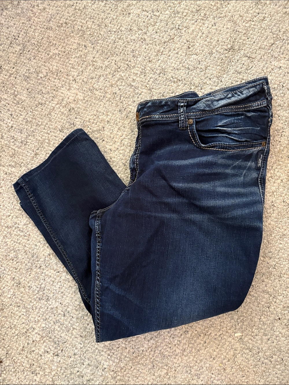 Silver Suki dark wash distressed slim
Boot cut plus size jeans Size 24 x 31
